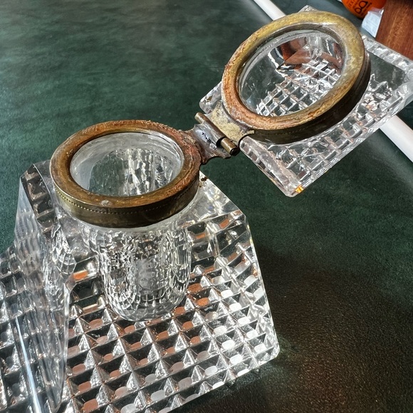 Antique Vintage Cut Glass Inkwell with Brass Hardware - Picture 4 of 9